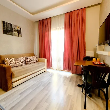 Lägenhetshotell Taksim Celebi 4*